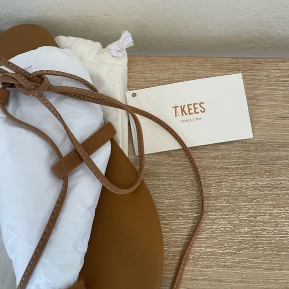 TKEES Women's Strappy Tan Sandals - Picture 10 of 13